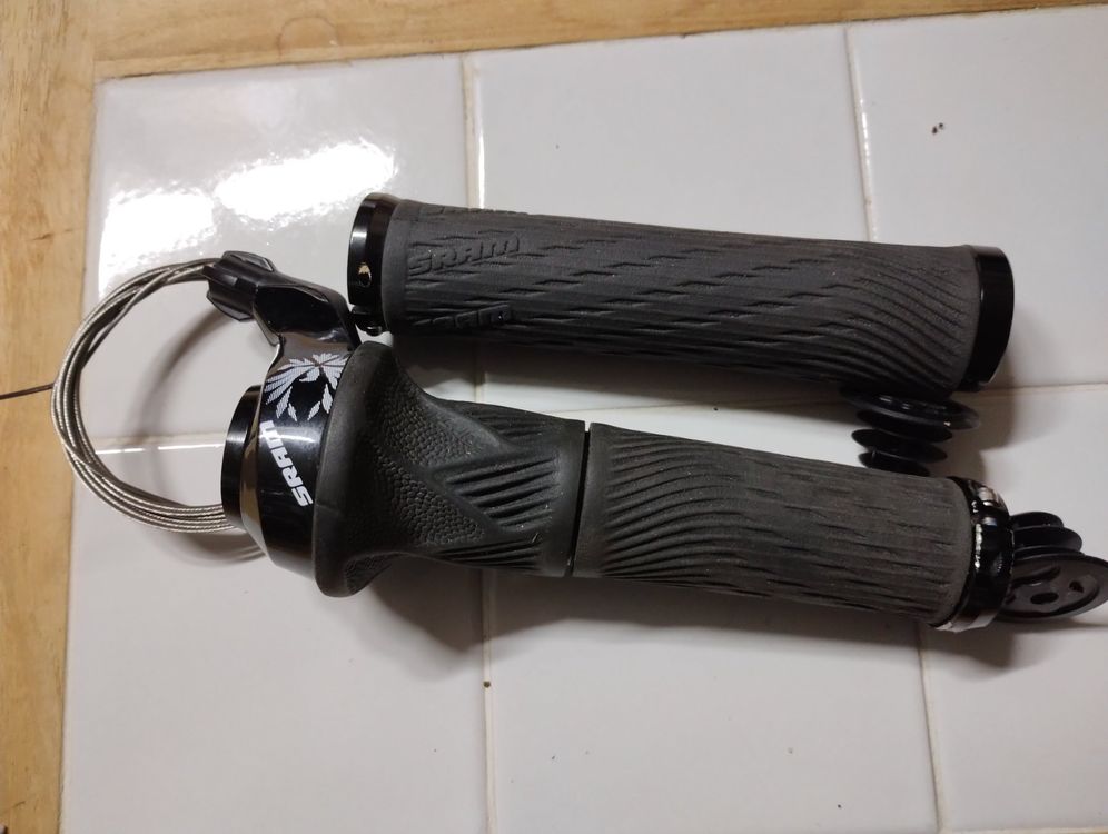 Sram 3.0 comp grip shift droit (design vit) levier 8 vitesses - Autres pièces détachées vélo