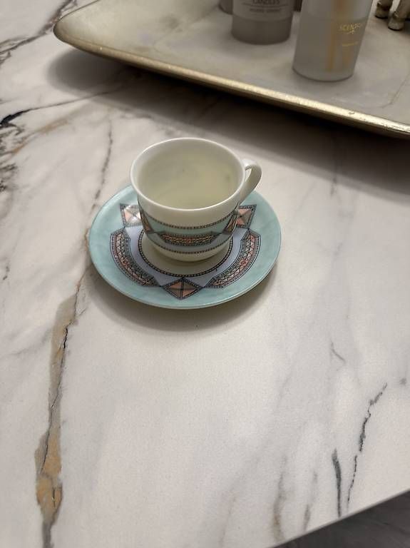 Set di piatti: vintage kaffetassen set mit snack schale  – Usato da Adligenswil venduto da balboa5
