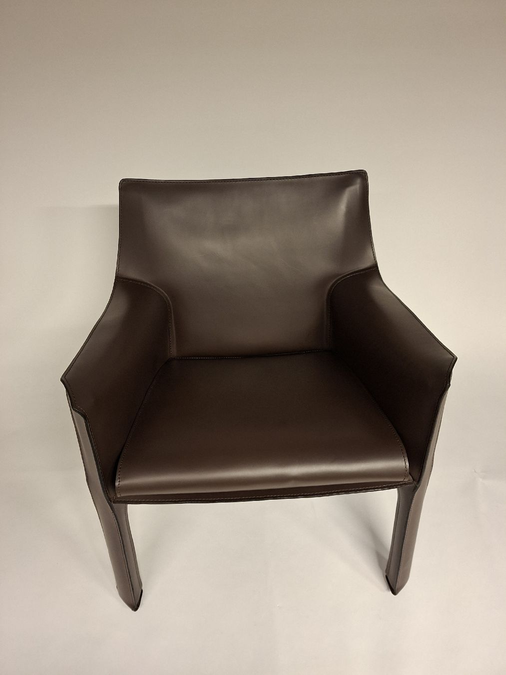 Cassina Poltrone: Cassina Cab 414 Sessel  von Mario Bellini – Usato da Gümligen venduto da V10-Shop