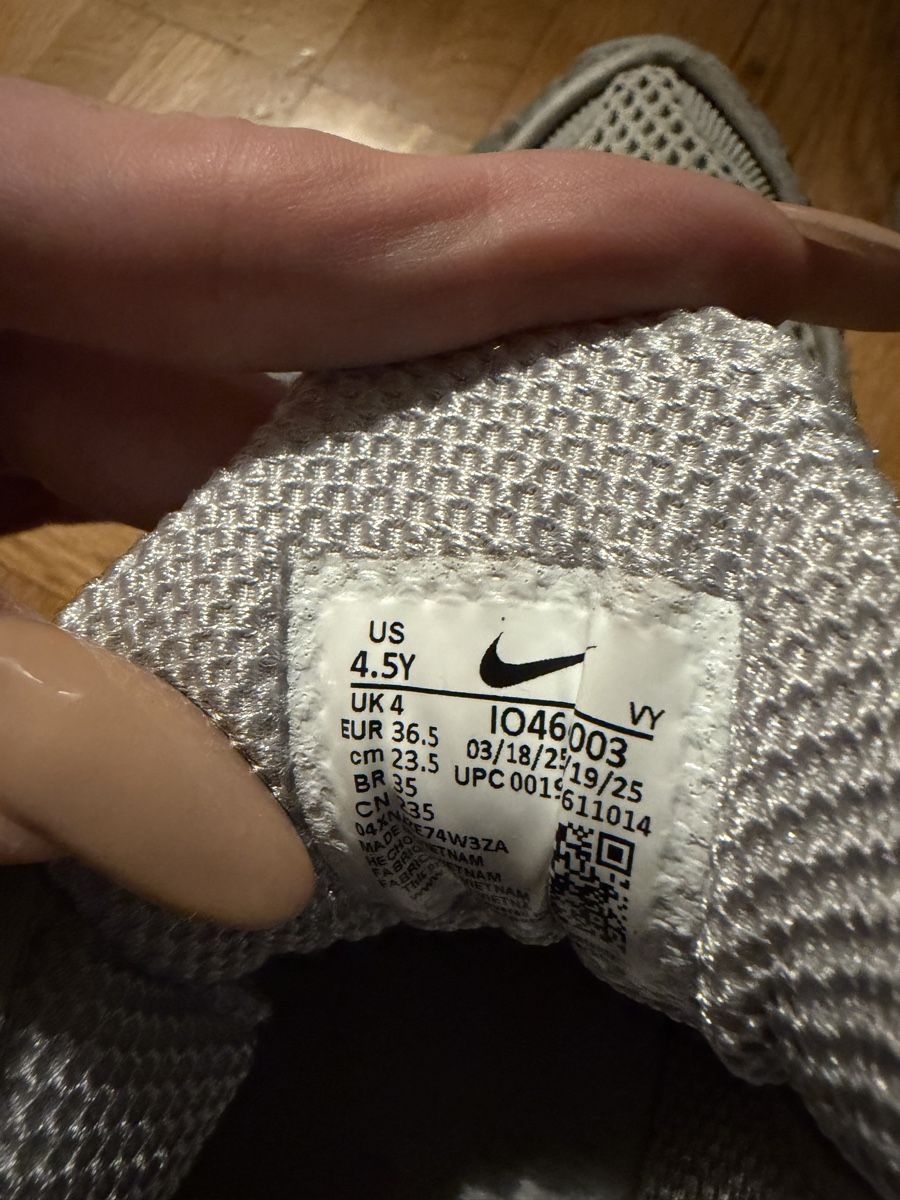 Nike Scarpe da uomo: Nike Shox in grey – Usato da Genève venduto da bri_cf58 3