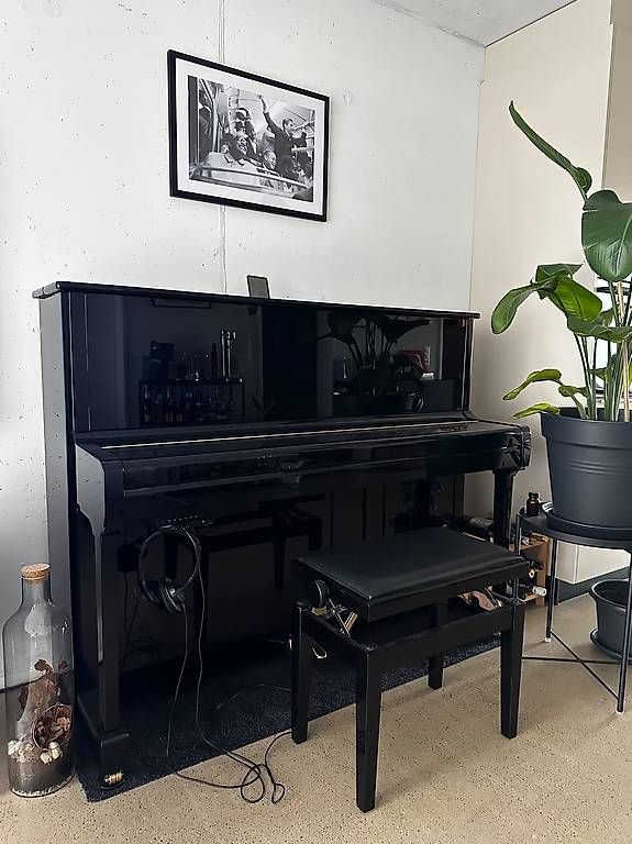 Yamaha Strumenti musicali: Yamaha P121HG-Silent Klavier – Usato da Dübendorf venduto da edu_p5jy 1