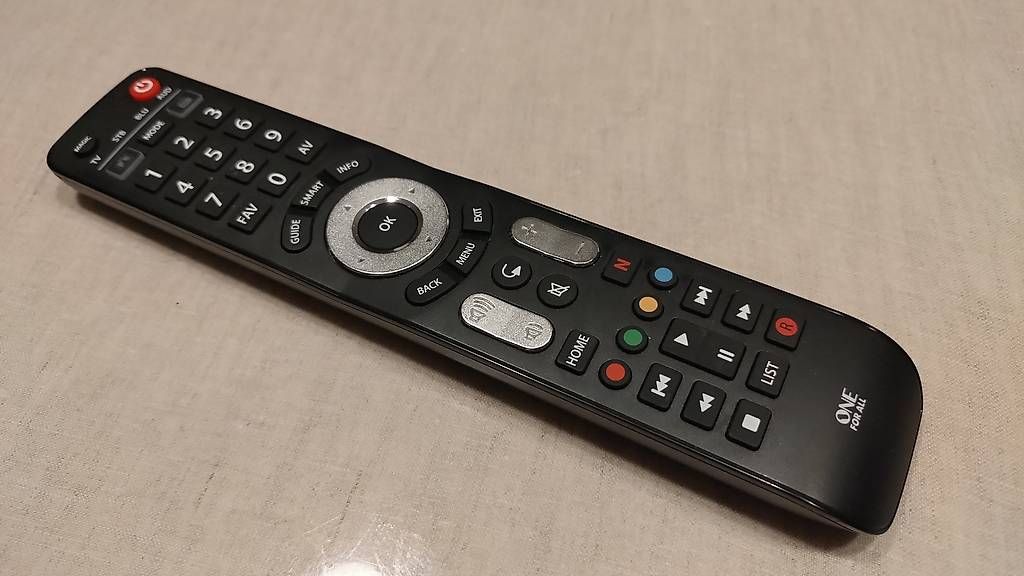 Fernbedienungen: Télécommande universelle One For all – Gebraucht aus Froideville von Sergio80 2