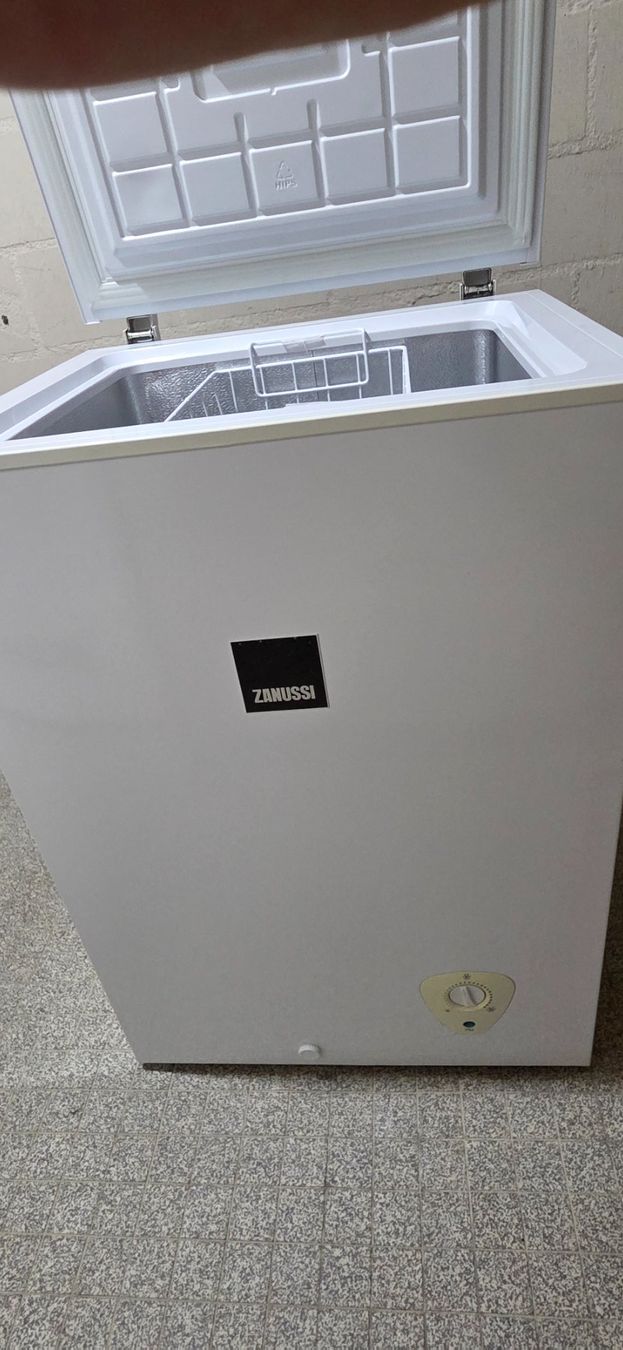Zanussi Congélateurs: Horgen Gefriertruhe – D'occasion à Horgen par marha1111 5