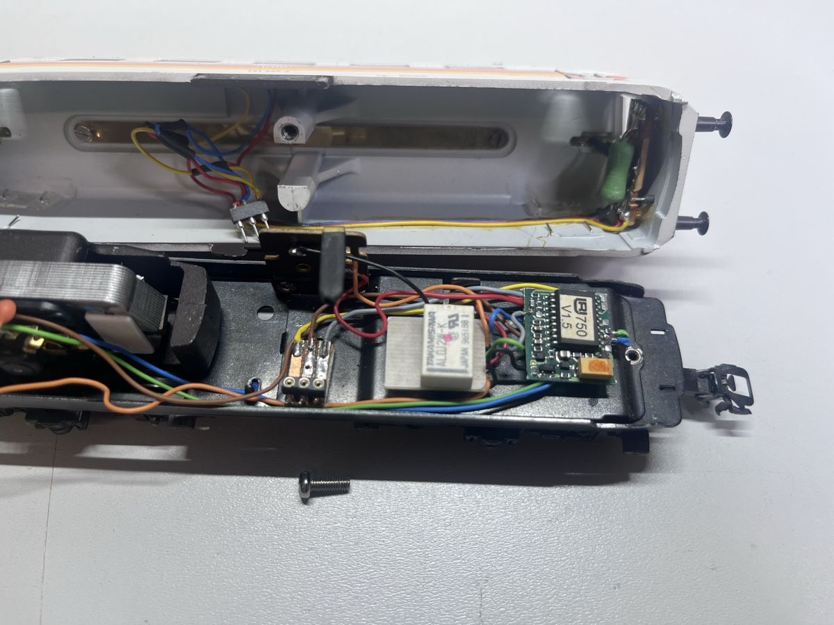 Märklin Modellini di ferrovie: Märklin E-Lokomotive der S-Bahn digital – Difettoso da Adlikon venduto da Tonda01 9