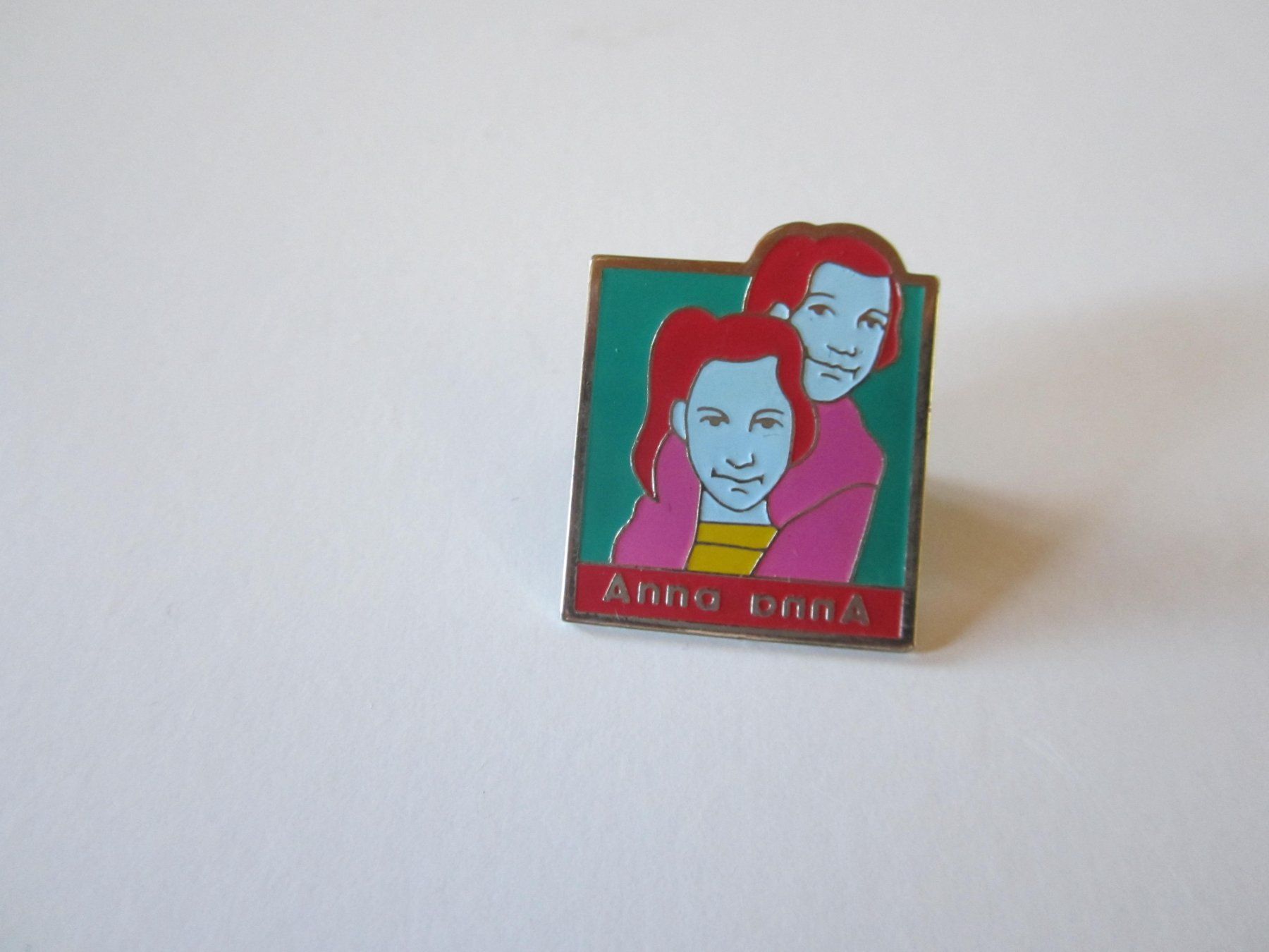 Plaquettes & Badges: pin – Neuf (Voir description) à Tramelan par Tors