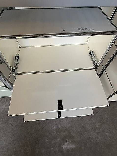 USM Scaffali: USM Haller Regal, weiss, Ausstellungsmodel – Nuovo (secondo la descrizione) da Lenzburg venduto da Buerokonz 4