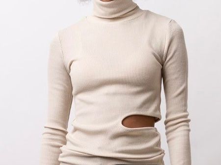 Turtle Neck mit Cutouts