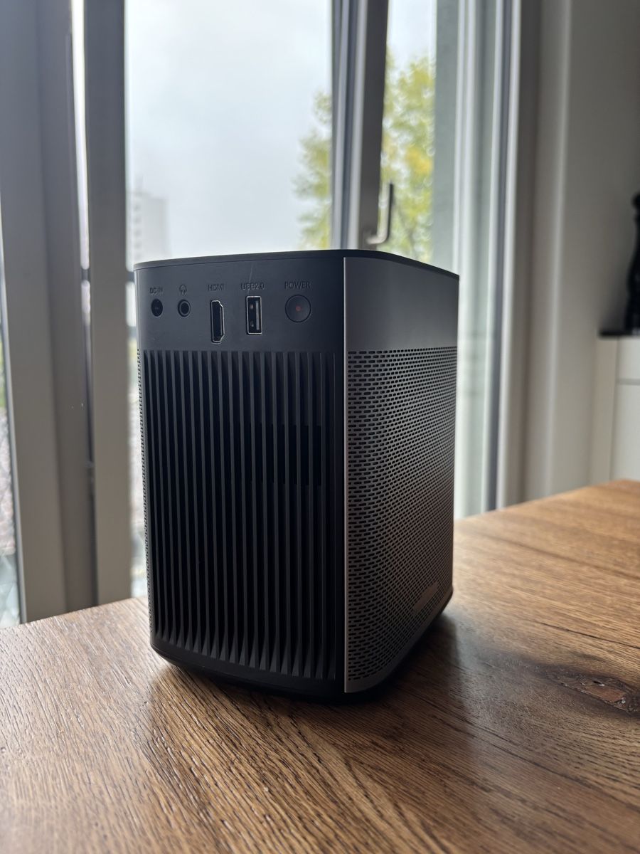 Xgimi Videoprojektoren: Beamer XGIMI Halo+ – Gebraucht aus Zürich von BOSTONC 2