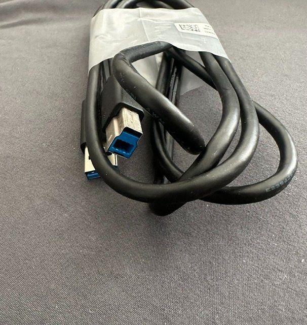 Câbles: Kabel – Neuf (Voir description) à Pfäffikon ZH par thf_rqs2