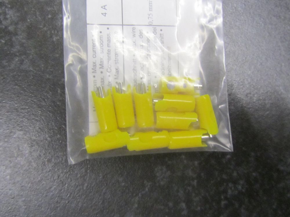 Märklin 71422 - 20 Gelbe Muffen Für Modelleisenbahn