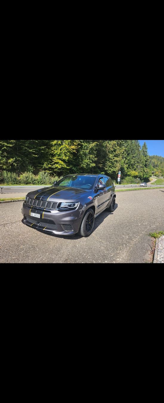 Jeep Autos: Grand Cherokee Trackhawk 6.2 V8 Hemi – Gebraucht aus Füllinsdorf von Pearl1 1