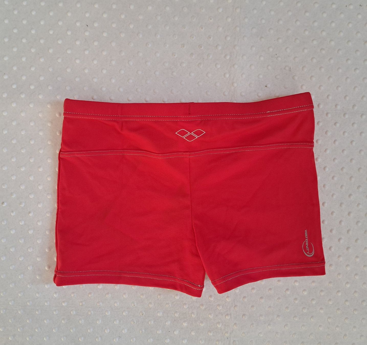 Arena Costumi da bagno: Neue Arena Badehose Gr. 140 Gratis Versand! – Nuovo e nell'imballaggio originale da Gysenstein venduto da joshuas81 1