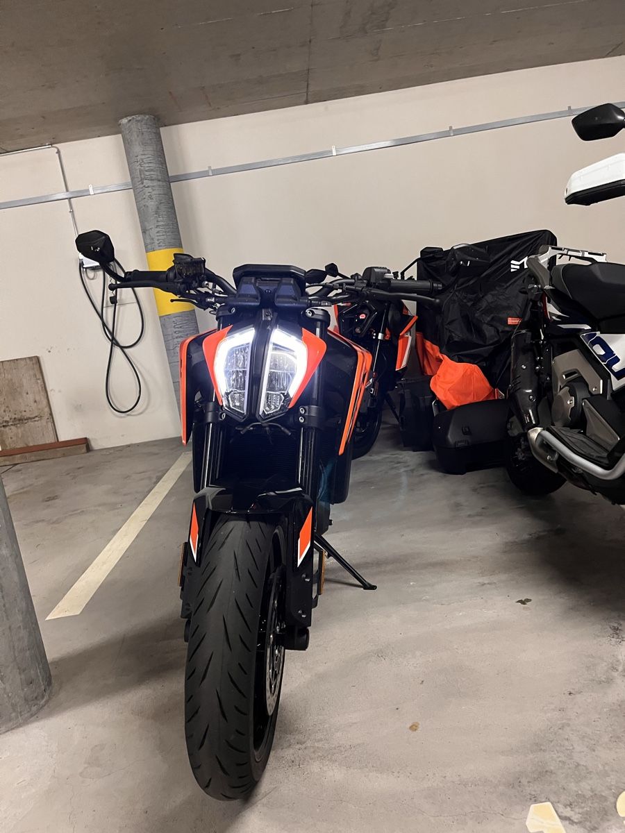 KTM Strada: KTM Duke 790 / Akrapovic – Usato da Landquart venduto da ste_r9jt