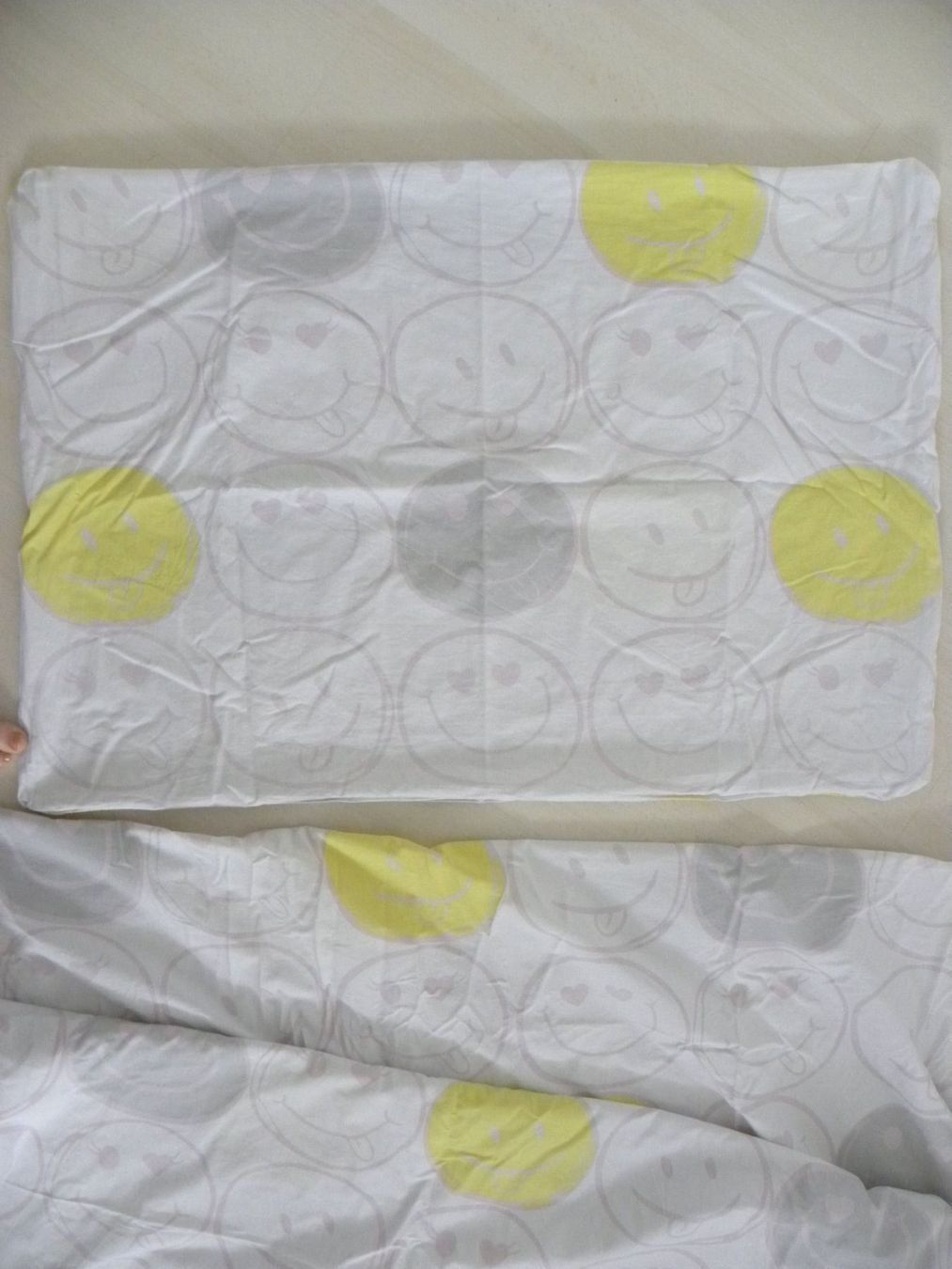 Micasa Biancheria da letto: Bettwäsche-Set mit lustigen Smileys – Usato da Walterswil SO venduto da peiper2 1