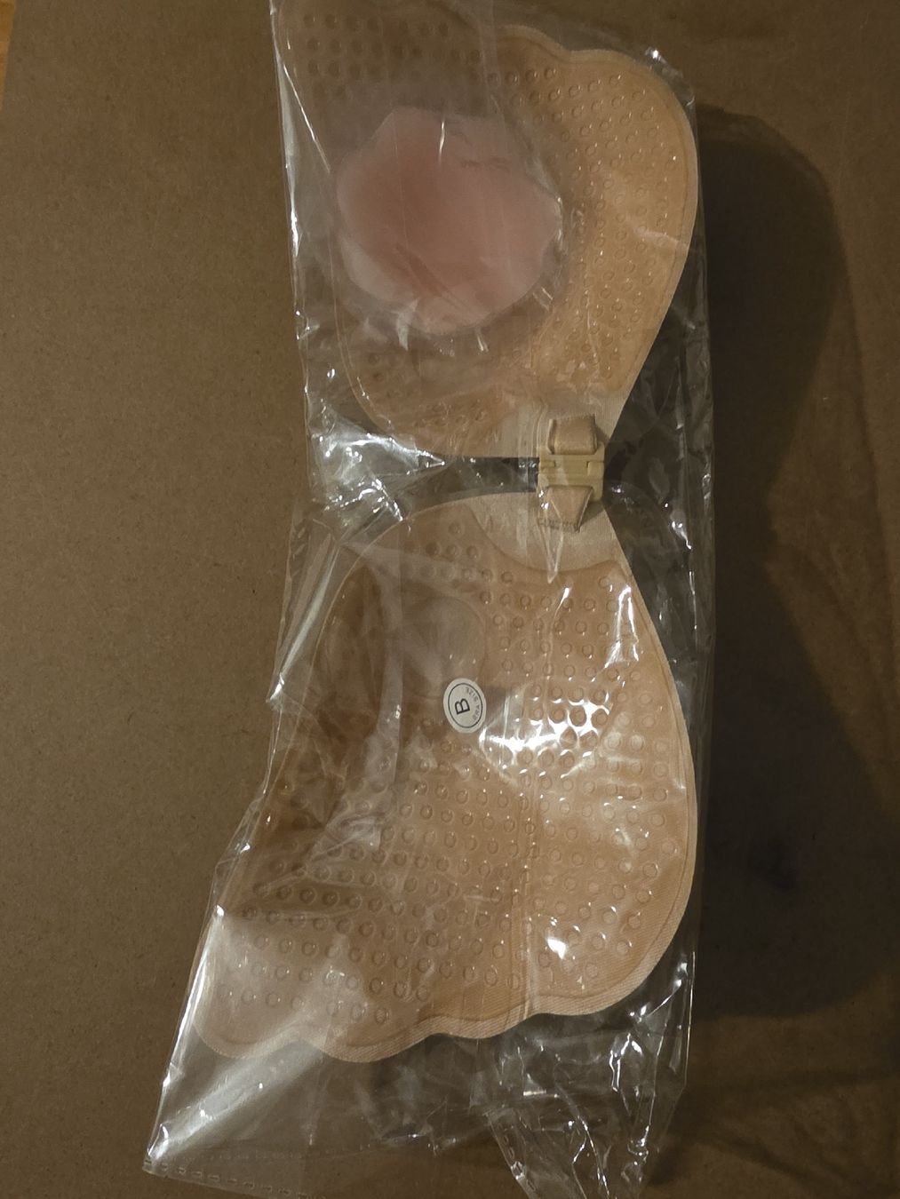 Sonstige Unterwäsche: Bralette BH Trägerlos Grösse B Neu – Neu und originalverpackt aus Riniken von Strikeone 1