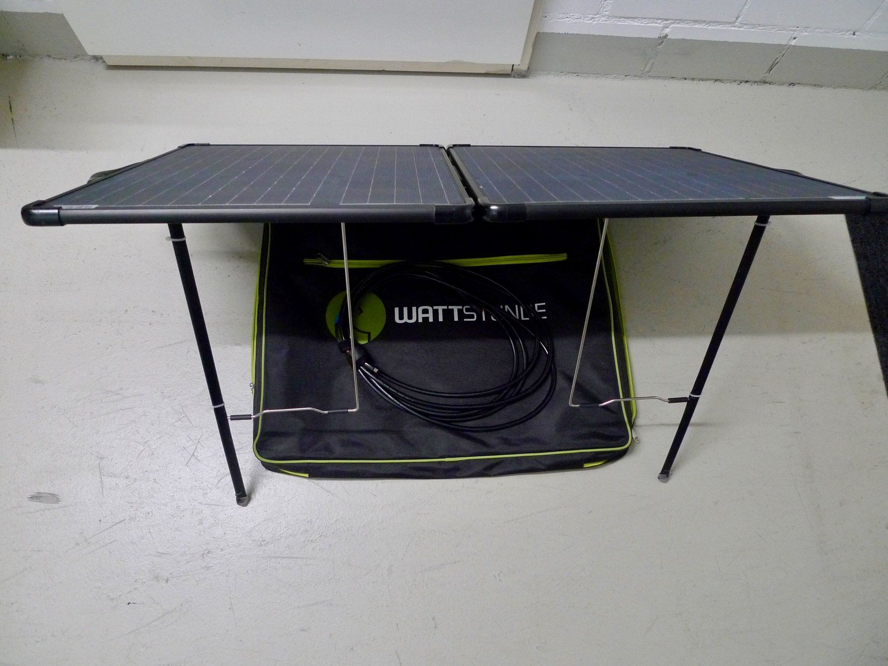Dispositivi a energia solare: 100 Watt Solarkoffer ULTRALIGHT, Wattstunde WS100SUL – Usato da Abtwil SG venduto da Optimaten 5