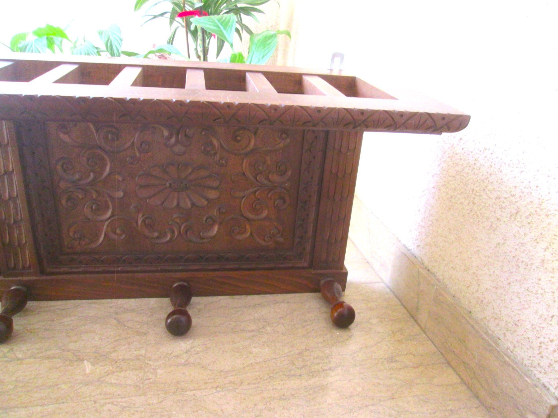 Guardaroba: Wandgarderobe aus Holz – Usato da Sementina venduto da babucia 1