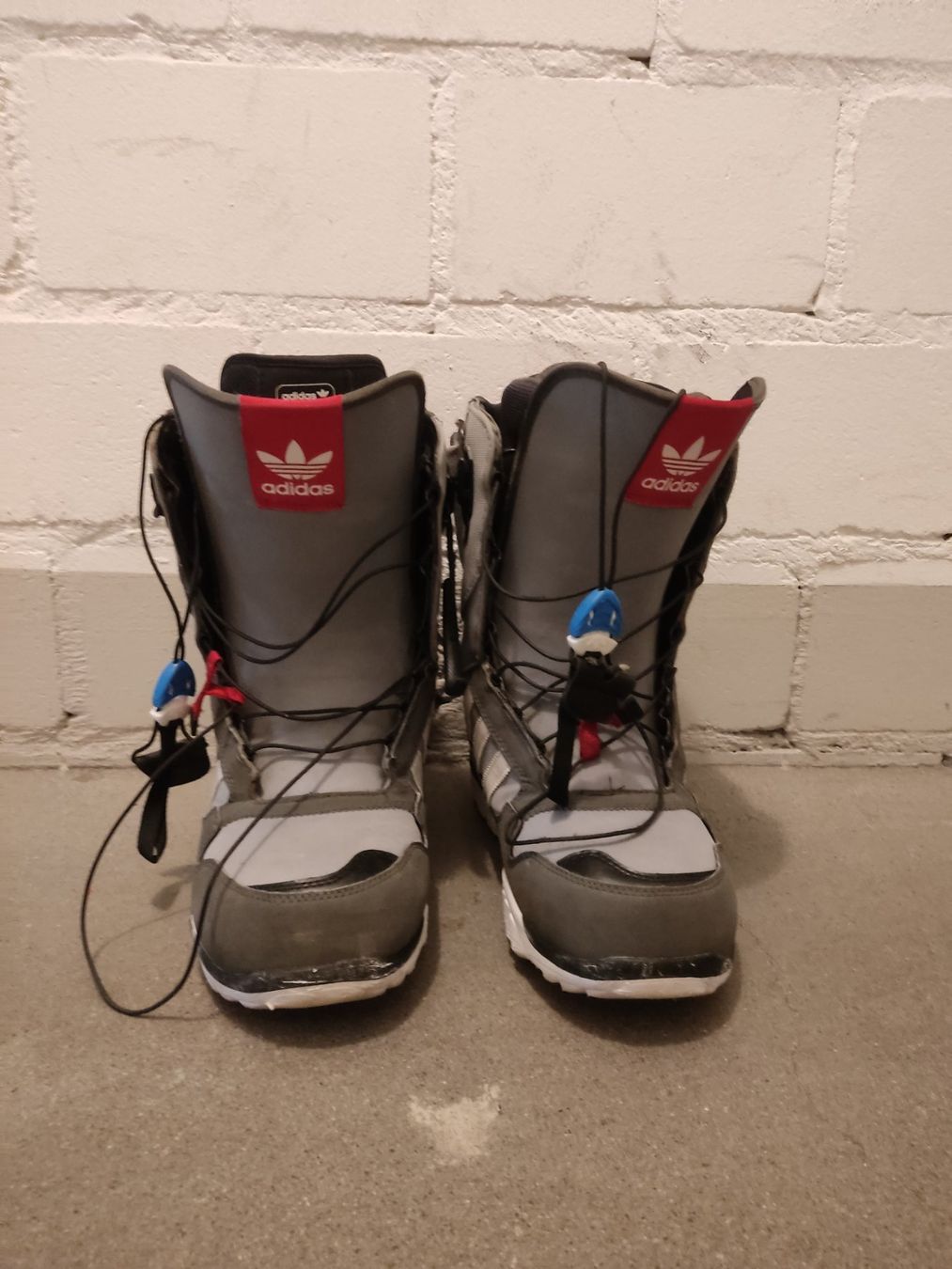 Adidas Scarpe da uomo: Snowboard Schuhe – Usato da Oberdiessbach venduto da Andrey92 1