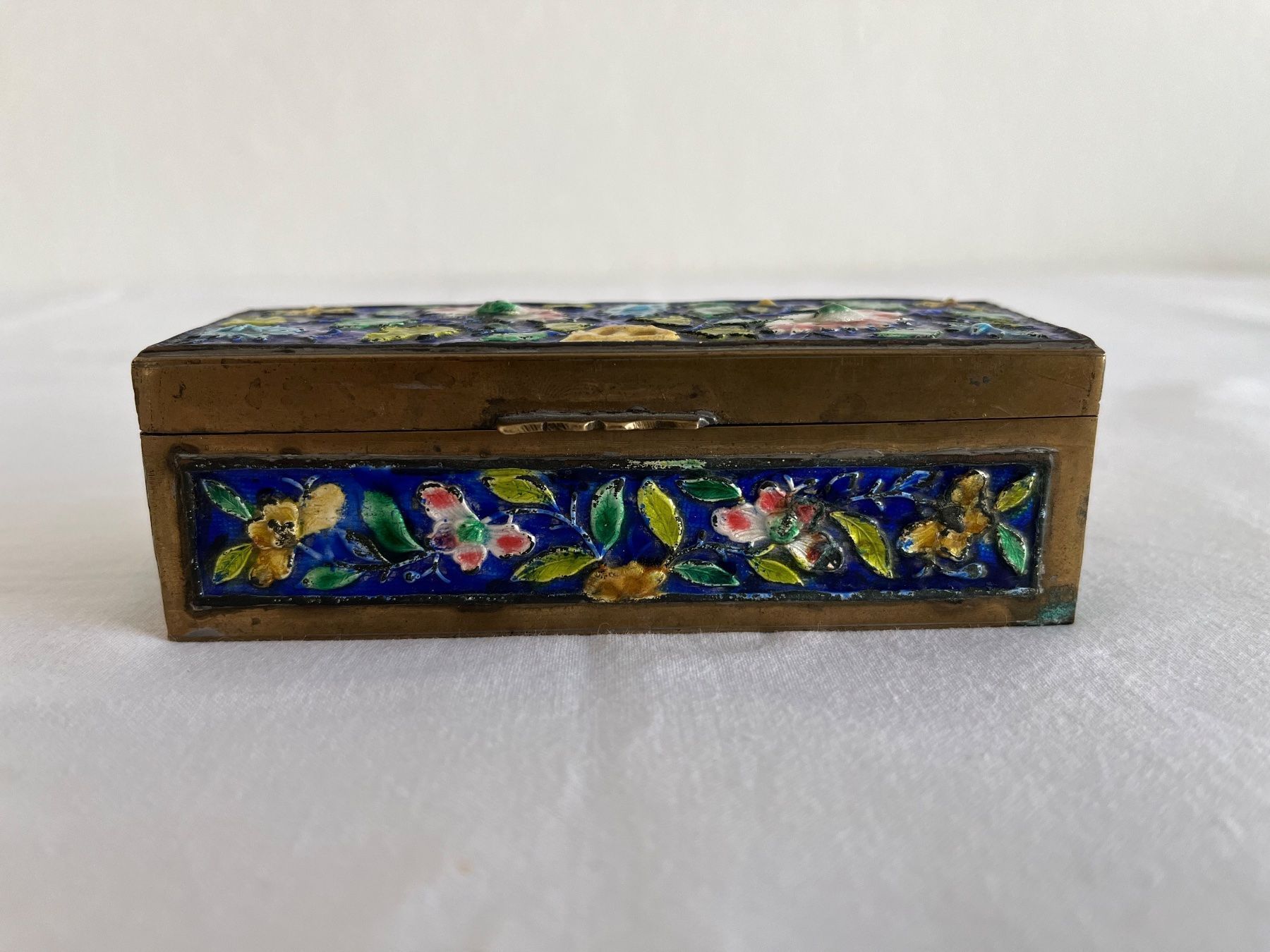 Tutte le decorazioni: alte Briefmarken Dose / Messing-Cloisonné-Emaille – Usato da Wetzikon ZH venduto da seli03 1