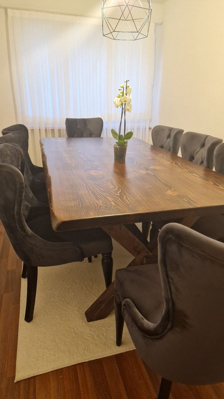 Set di tavolo e panche: Holztisch + 8 Stühle – Nuovo (secondo la descrizione) da Winterthur venduto da Adilkalayci 1
