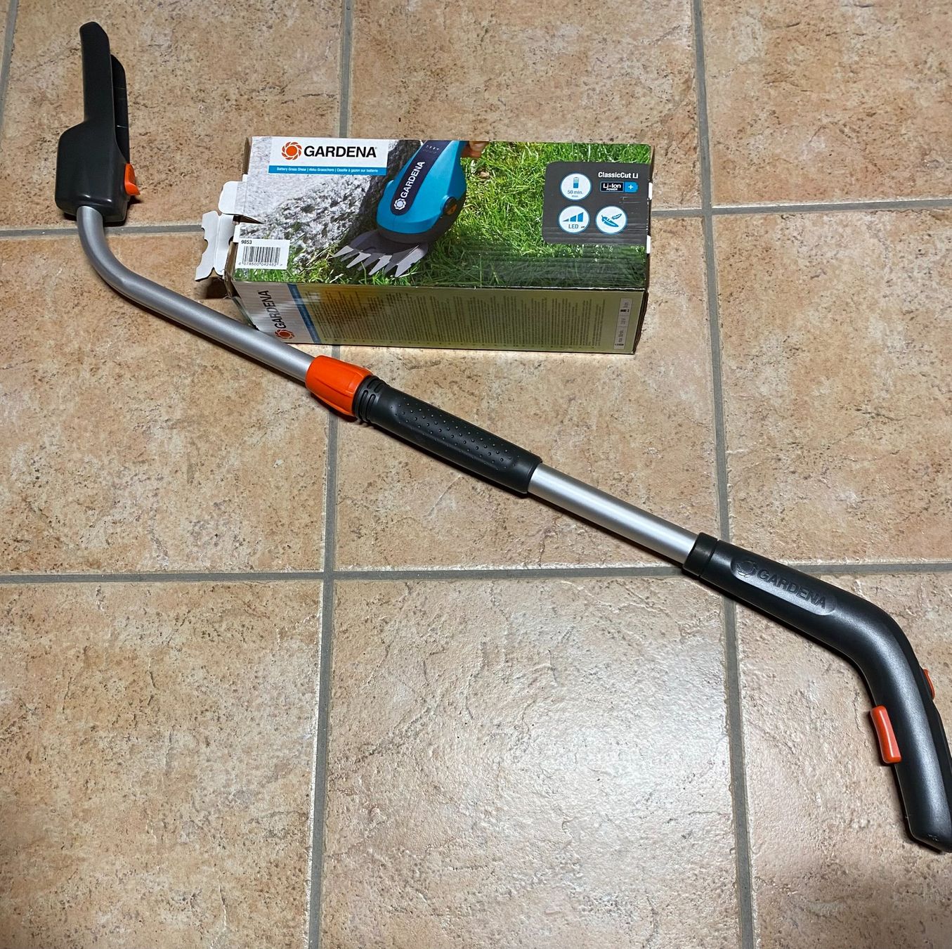 Gardena Alle Werkzeuge: GARDENA Akku Rasenschere – Neu und originalverpackt aus Wetzikon ZH von JAG50 1