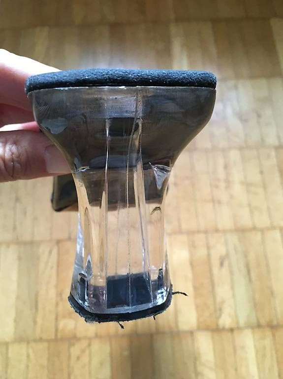 Scarpe da donna: Stylettos mit Strass & durchsichtigem Absatz, 38 – Usato da Zürich venduto da BuenosAires03 3