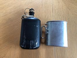 Militär Feldflasche mit Trinkbecher Alu