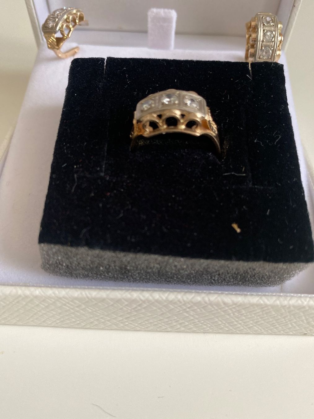 Altri gioielli: Ring und Ohrringe Geld Gold – Usato da Liestal venduto da marieugenia 3
