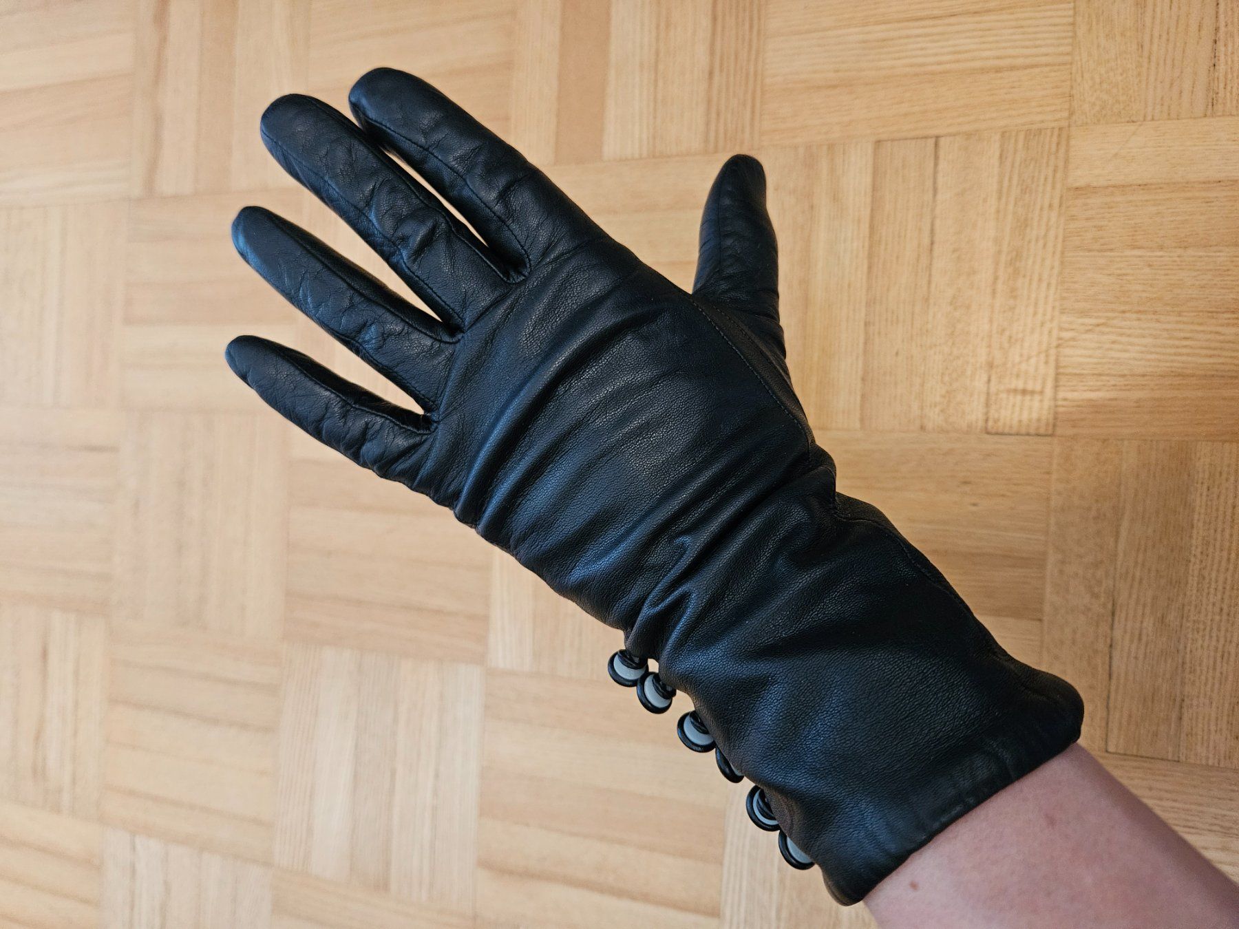 Handschuhe & Handstulpen: Klassiker Leder Handschule Gr 6 – Gebraucht aus Regensdorf von bus_dn2t 2