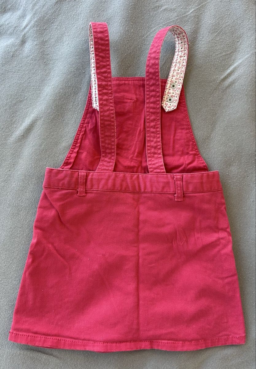 Kleider & Röcke: Jolie robe salopette rose  - taille 3 ans – Gebraucht aus Baar nendaz von min_n5tw 1
