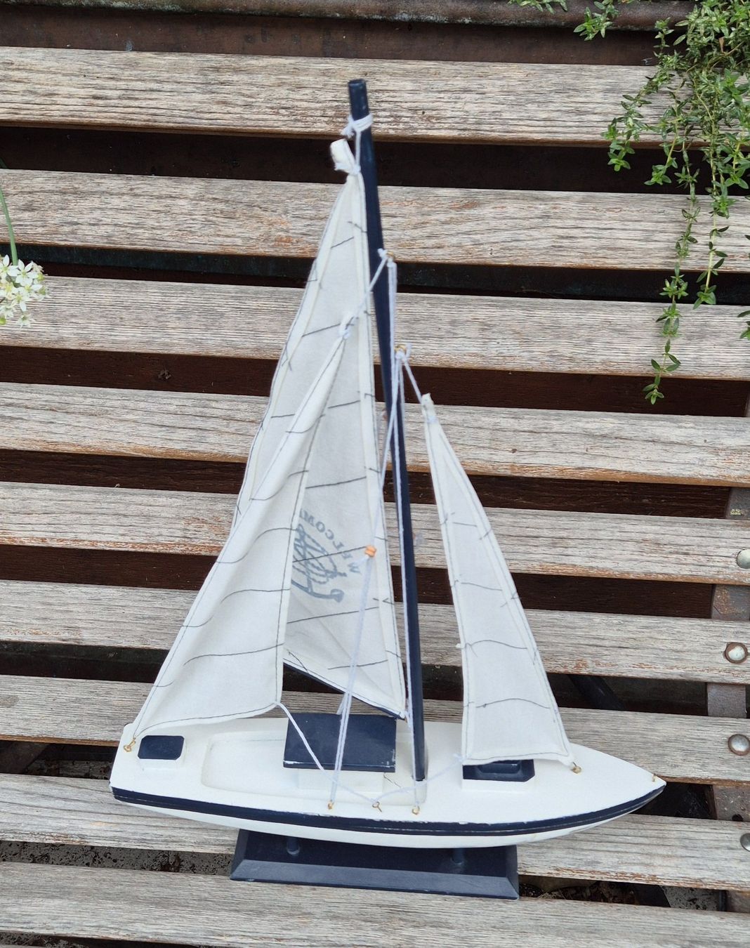 Tutte le decorazioni: Schönes Deko Segelboot Holz – Usato da Neerach venduto da SilliS