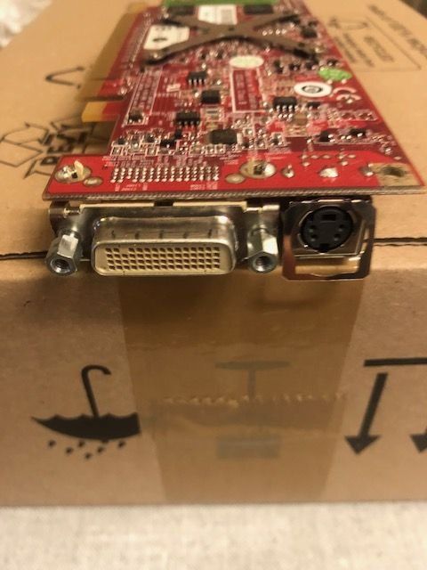 Schede grafiche: Dell ATI- Grafikkarte PCI Express – Usato da Bern venduto da Fireblades 2
