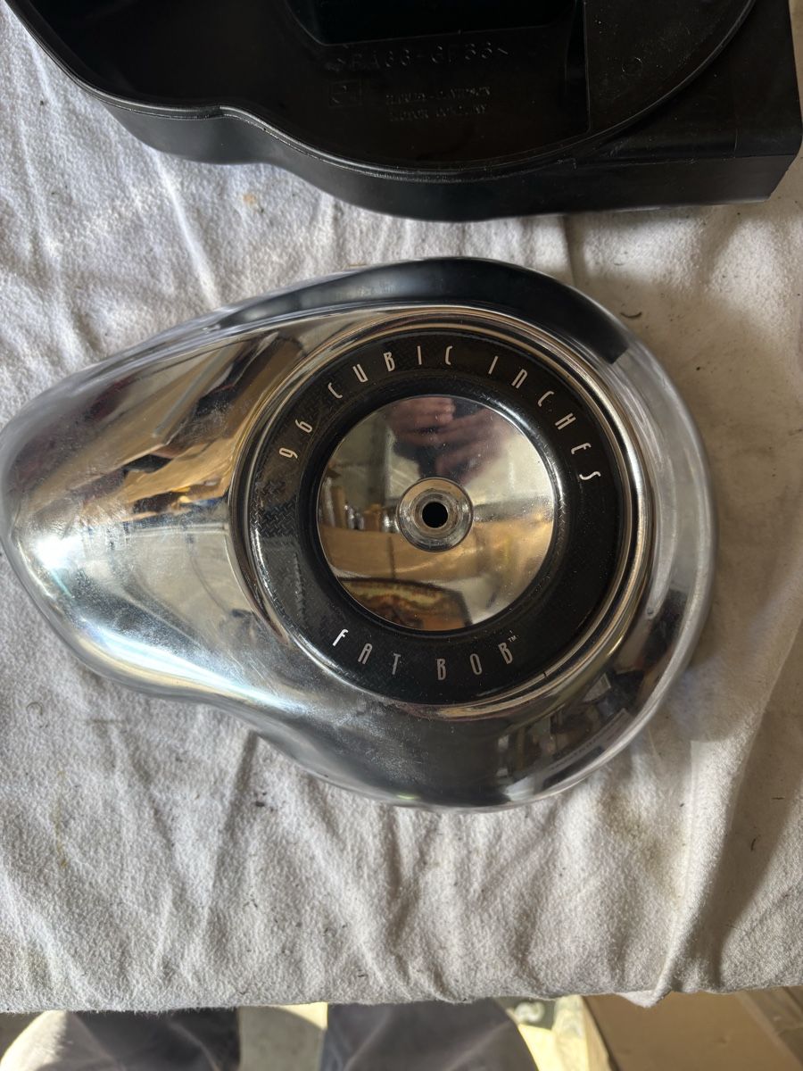 Harley-Davidson Tutti i ricambio per moto: Harley Davidson Luftfilter Dyna Fat Bob  – Usato da Schötz venduto da Harley35 1