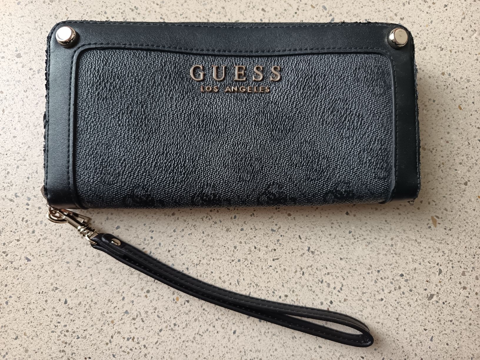 Guess Portemonnaie: Guess Geldtasche – Gebraucht aus Montlingen von Akitoichiro