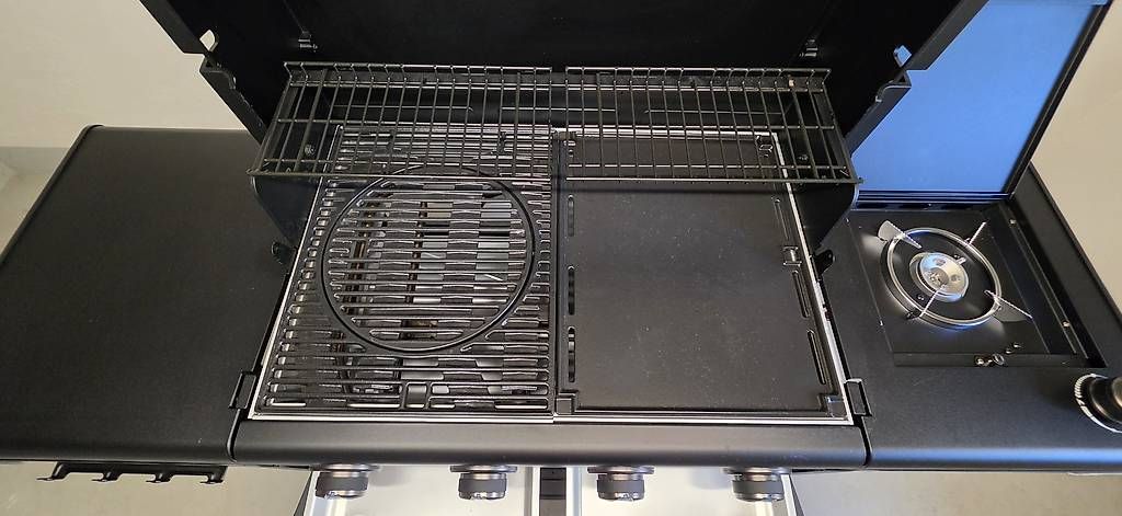 Campingaz Griglie: Barbecue campigaz serie onyx a gas – Nuovo (secondo la descrizione) da Emmenbrücke venduto da rim_ks9f 3