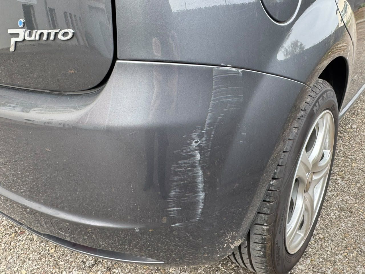 Fiat Automobili: Fiat Punto 1.4 360°, 77 PS – Usato da Feuerthalen venduto da inf_td9t 9