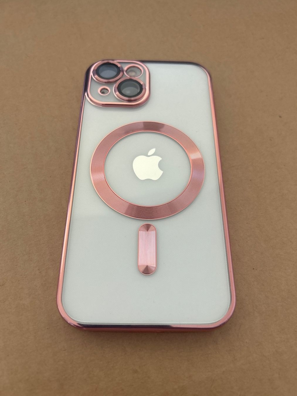 Apple Cover & Protezioni schermo: Iphone 15 Cover - Magsafe in Pink – Nuovo e nell'imballaggio originale da Schenkon venduto da Jaimer_91