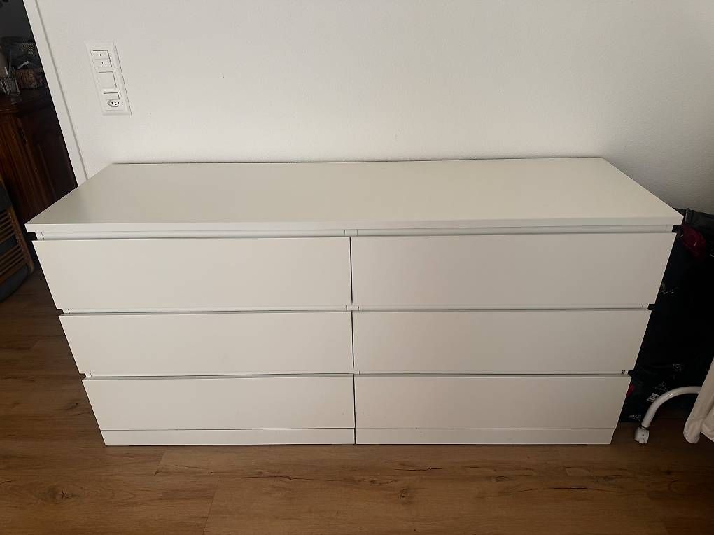 Cassettiere: MALM Kommode mit 6 Schubladen  – Usato da Romanshorn venduto da ale_q6yc 3