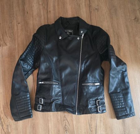 Lederjacke GIRLS RULE schwarz Grösse 164 guter Zustand