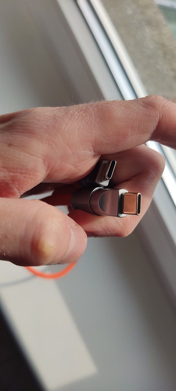 Cavi: Orange Silicone USB-C Cable – Usato da Romanshorn venduto da Rn222 2