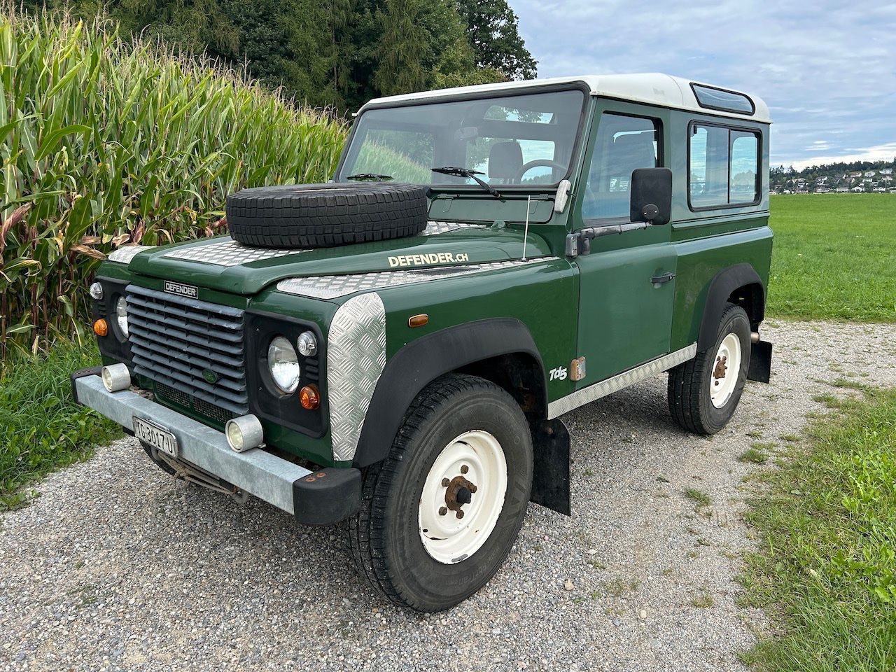 Land Rover Automobili: Land Rover Defender 90 TD5 – Usato da Sirnach venduto da MaechlerAutomobile