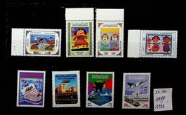 ÉMIRATS ARABES UNIS 3 SÉRIES1988-91 NEUVES. COTE 13.30€/U630