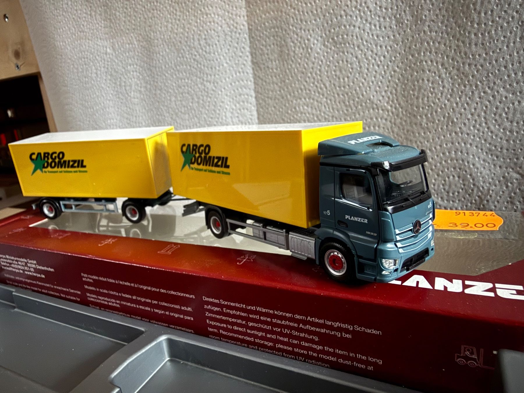 Camions HERPA , boite origine ho 1/87 - Collection