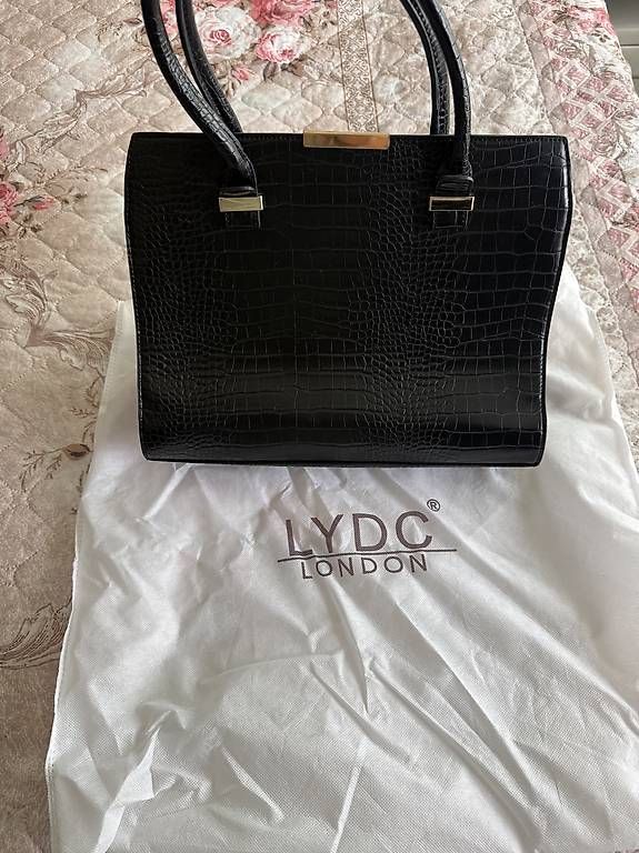 Borse da donna: Handtasche  – Usato da Kloten venduto da Privat2011 2