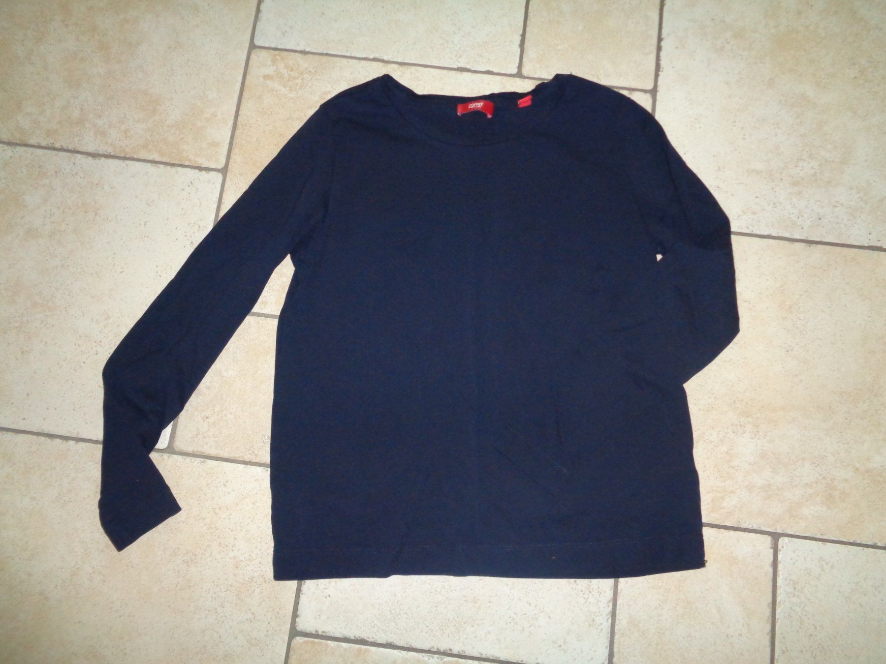 Esprit Maglioni & Felpe: Sweatshirt  Esprit  Grösse XS – Usato da Kreuzlingen venduto da Robi-2003