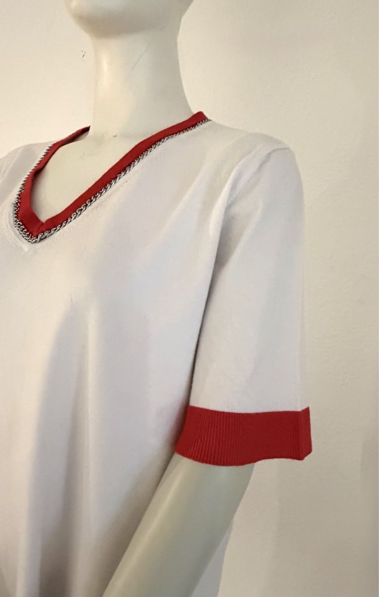Maglioni & Felpe: Gai pull blanc et rouge dame 40-42 – Nuovo (secondo la descrizione) da Genève venduto da flocon06 1