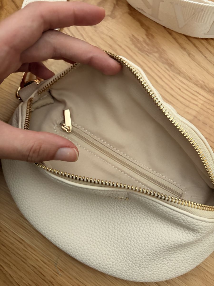 Taschen für Damen: Makani Gurteltasche Cremeweiss Leder Neu – Neu (gemäss Beschreibung) aus Zürich von Sandraastoll 3