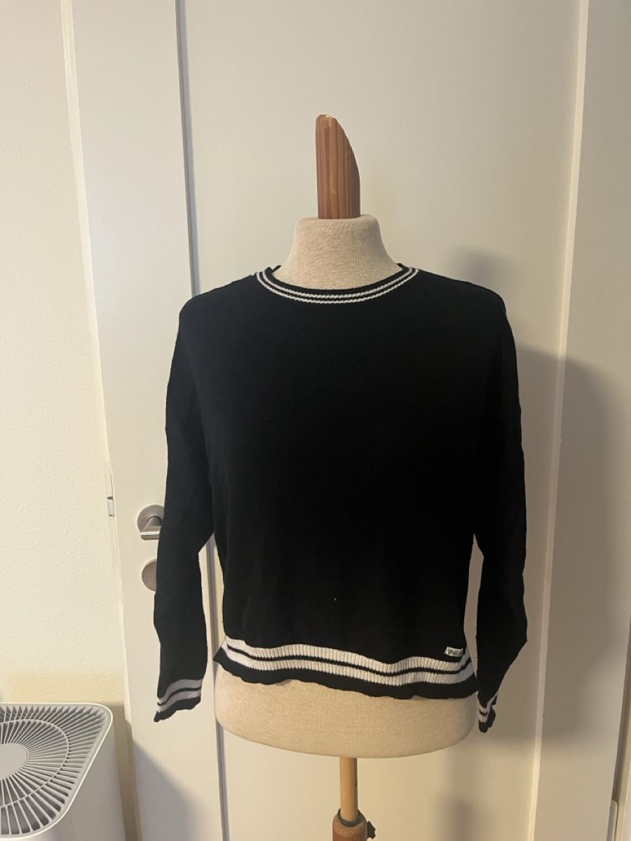Pull&Bear Maglioni & Felpe: Schwarzer Pullover mit Streifen - grösse S, Pull and Bear – Usato da Zürich venduto da Mrstm4