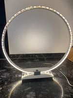 LED Ring-Tischleuchte