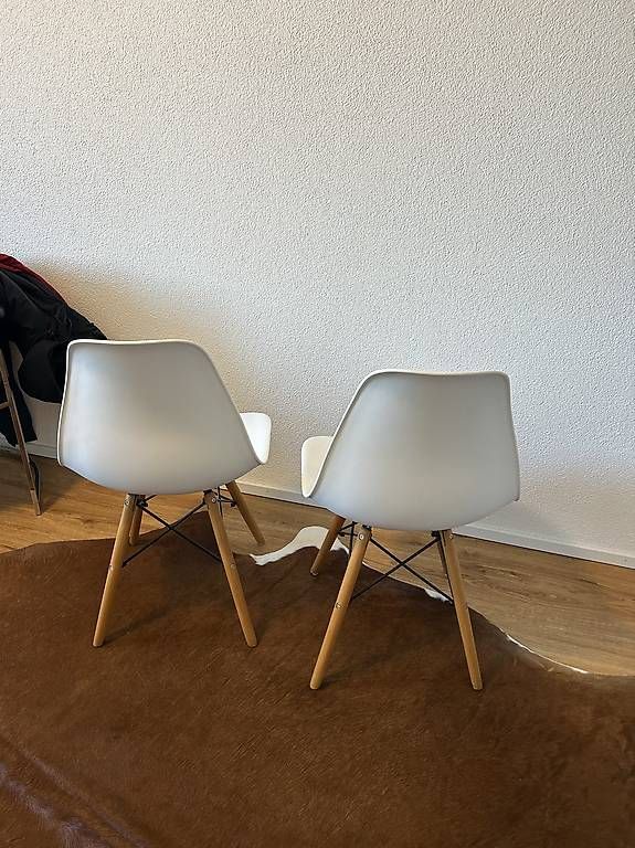 Stühle: Vitra Optik Stühle weiss – Gebraucht aus Regensdorf von rob_c7xr 2
